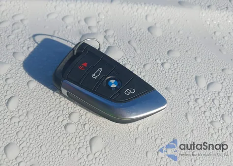 2022 BMW 228 Gran Coupe I xDrive z USA, uszkodzony, nr VIN WBA73AK07N7J94501